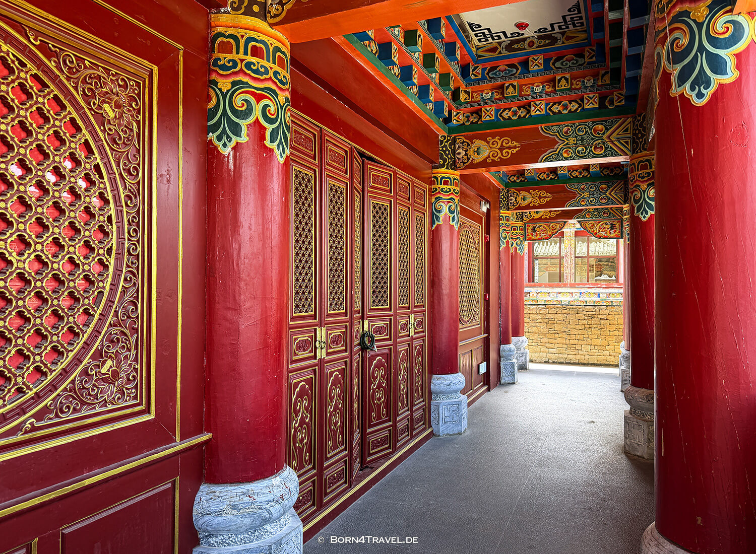 North Gate von Dukezong,Shangri-la,YunnannChina2026,born4travel.de North Gate von Dukezong,Shangri-la,YunnannChina2026,born4travel.de