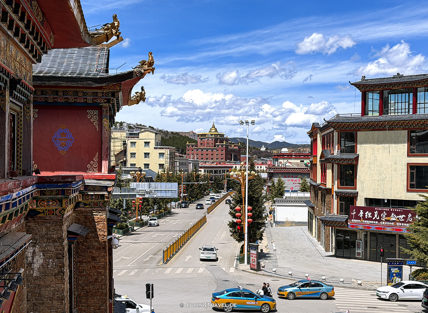 North Gate von Dukezong,Shangri-la,YunnannChina2026,born4travel.de North Gate von Dukezong,Shangri-la,YunnannChina2026,born4travel.de