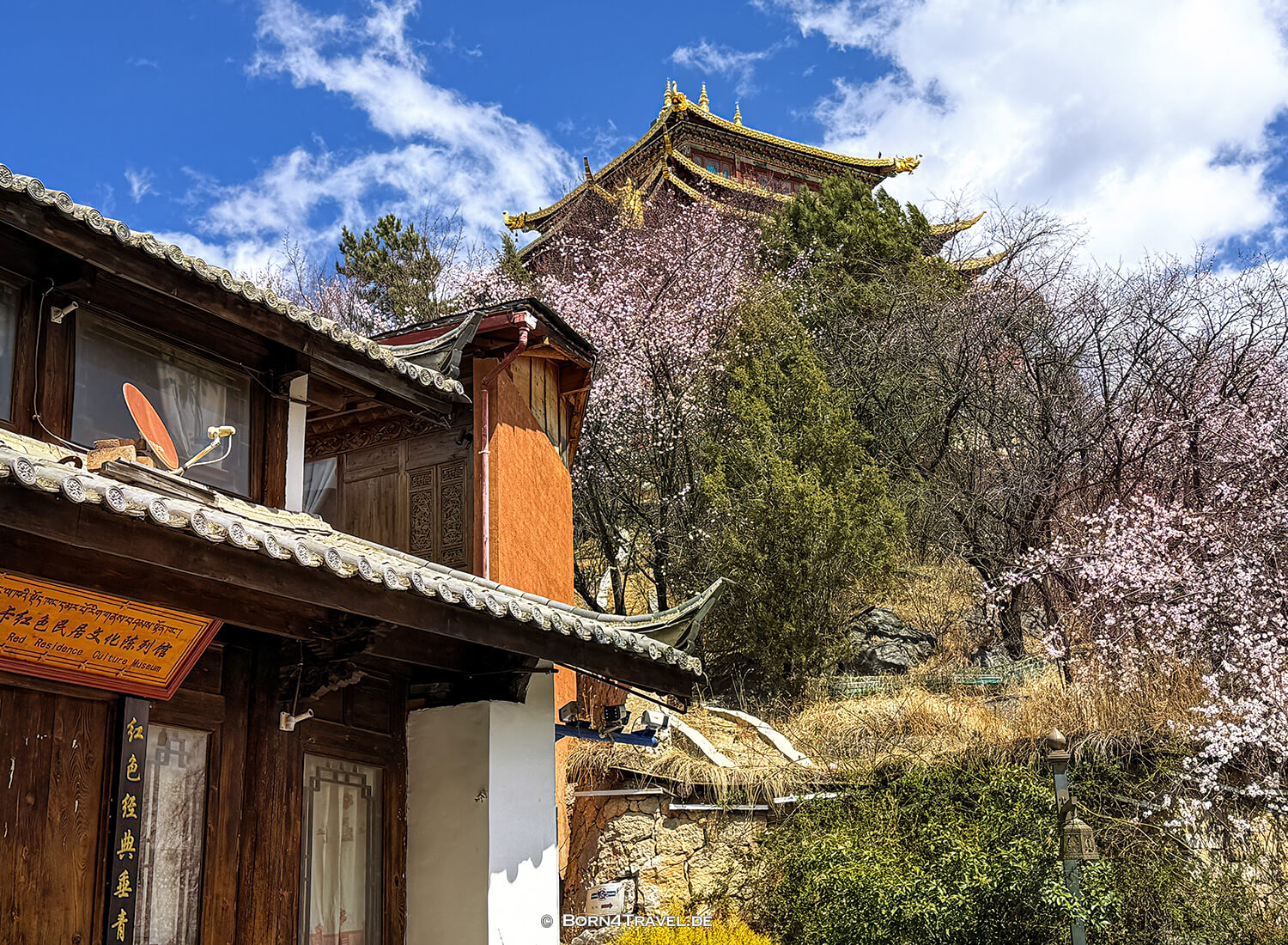Dukezong Ancient Town,Shangri-la,YunnannChina2026,born4travel.de Dukezong Ancient Town,Shangri-la,YunnannChina2026,born4travel.de