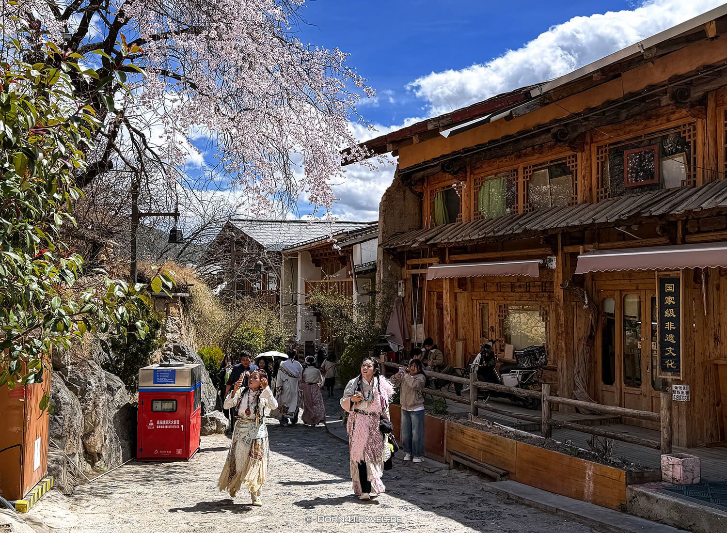 Dukezong Ancient Town,Shangri-la,YunnannChina2026,born4travel.de Dukezong Ancient Town,Shangri-la,YunnannChina2026,born4travel.de