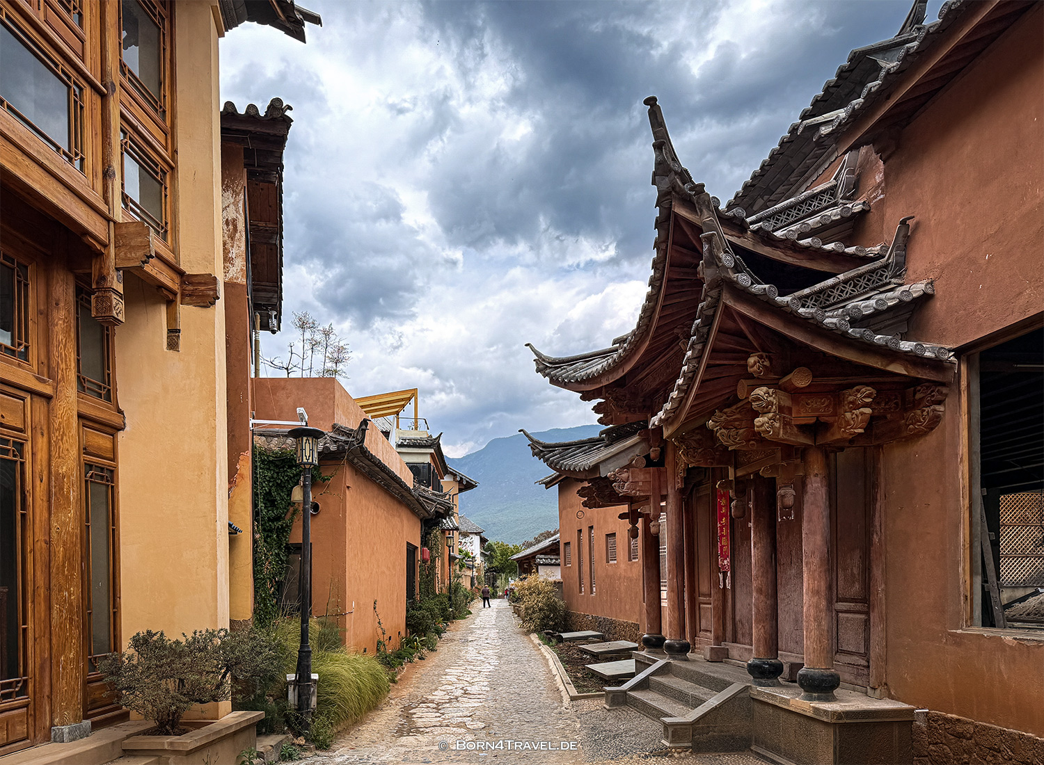 Shaxi Friday Market, Yunnan, China2026,born4travel.de Shaxi Friday Market, Yunnan, China2026,born4travel.de