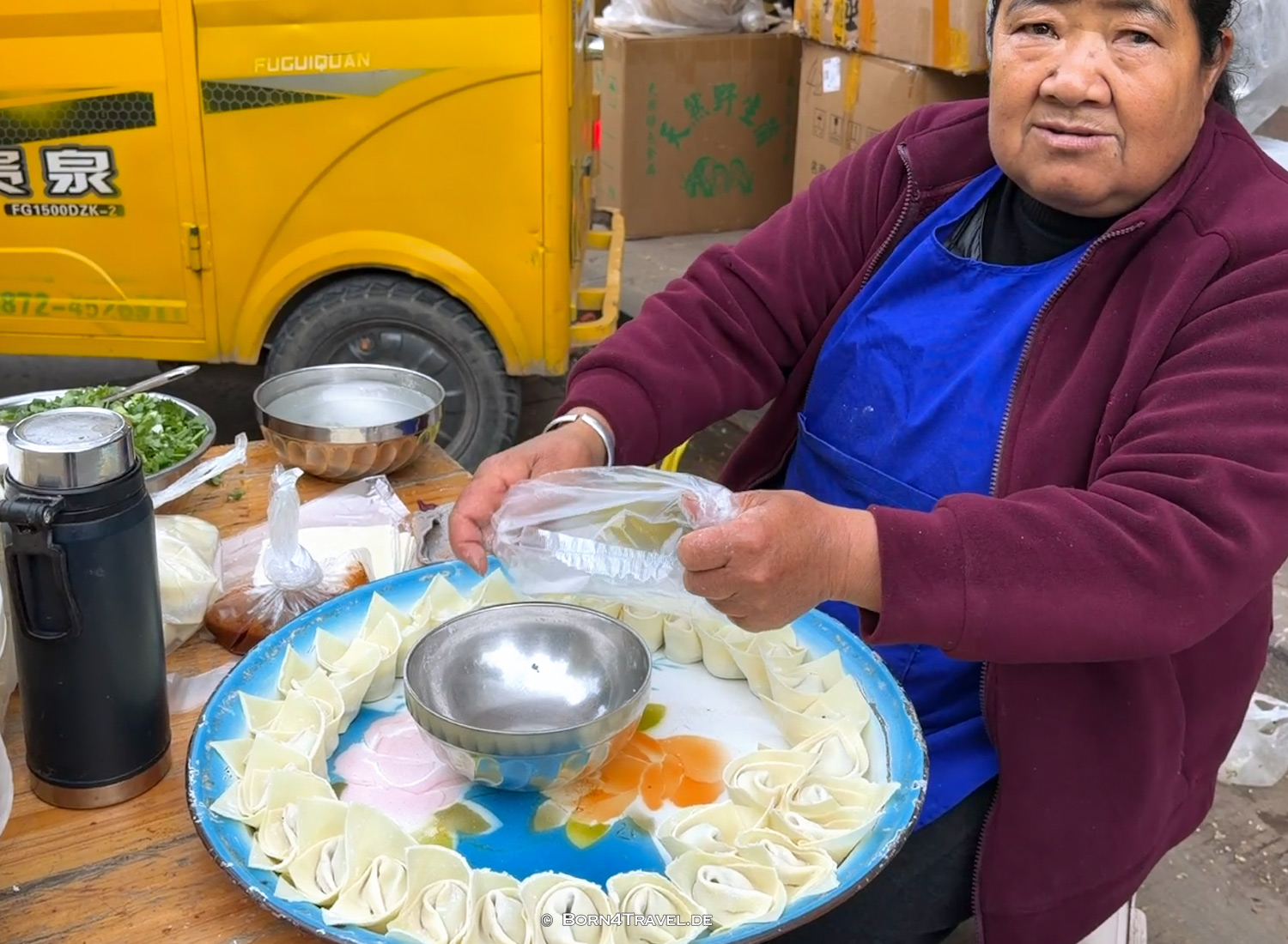 Shaxi Friday Market, Yunnan, China2026,born4travel.de Shaxi Friday Market, Yunnan, China2026,born4travel.de
