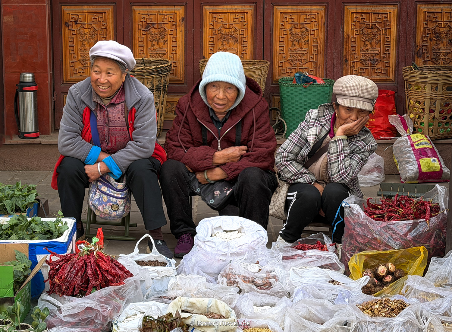 Shaxi Friday Market, Yunnan, China2026,born4travel.de Shaxi Friday Market, Yunnan, China2026,born4travel.de