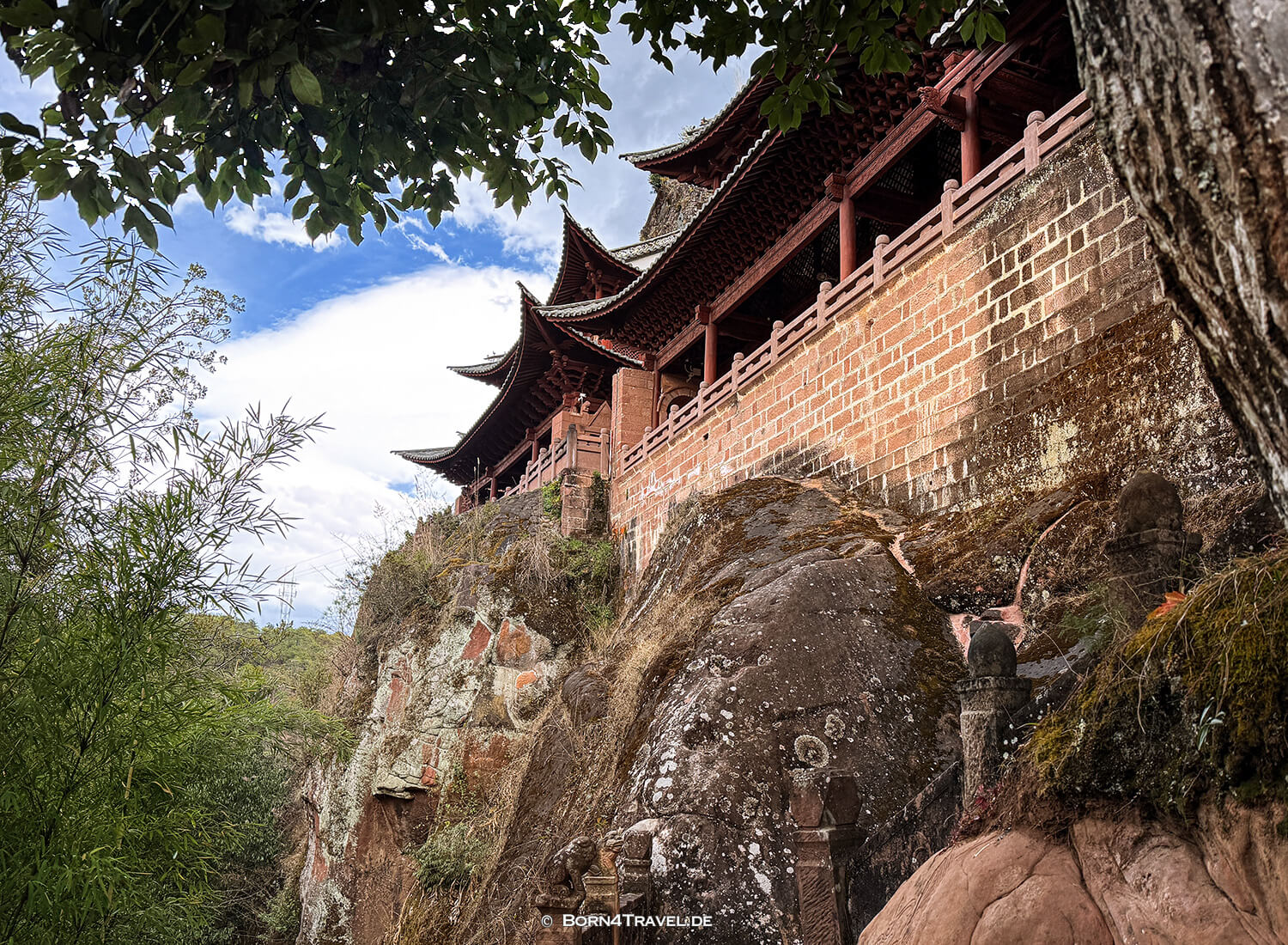 Shizongzhan Grottoes near Shaxi,China2026,born4travel.de Shizongzhan Grottoes near Shaxi,China2026,born4travel.de