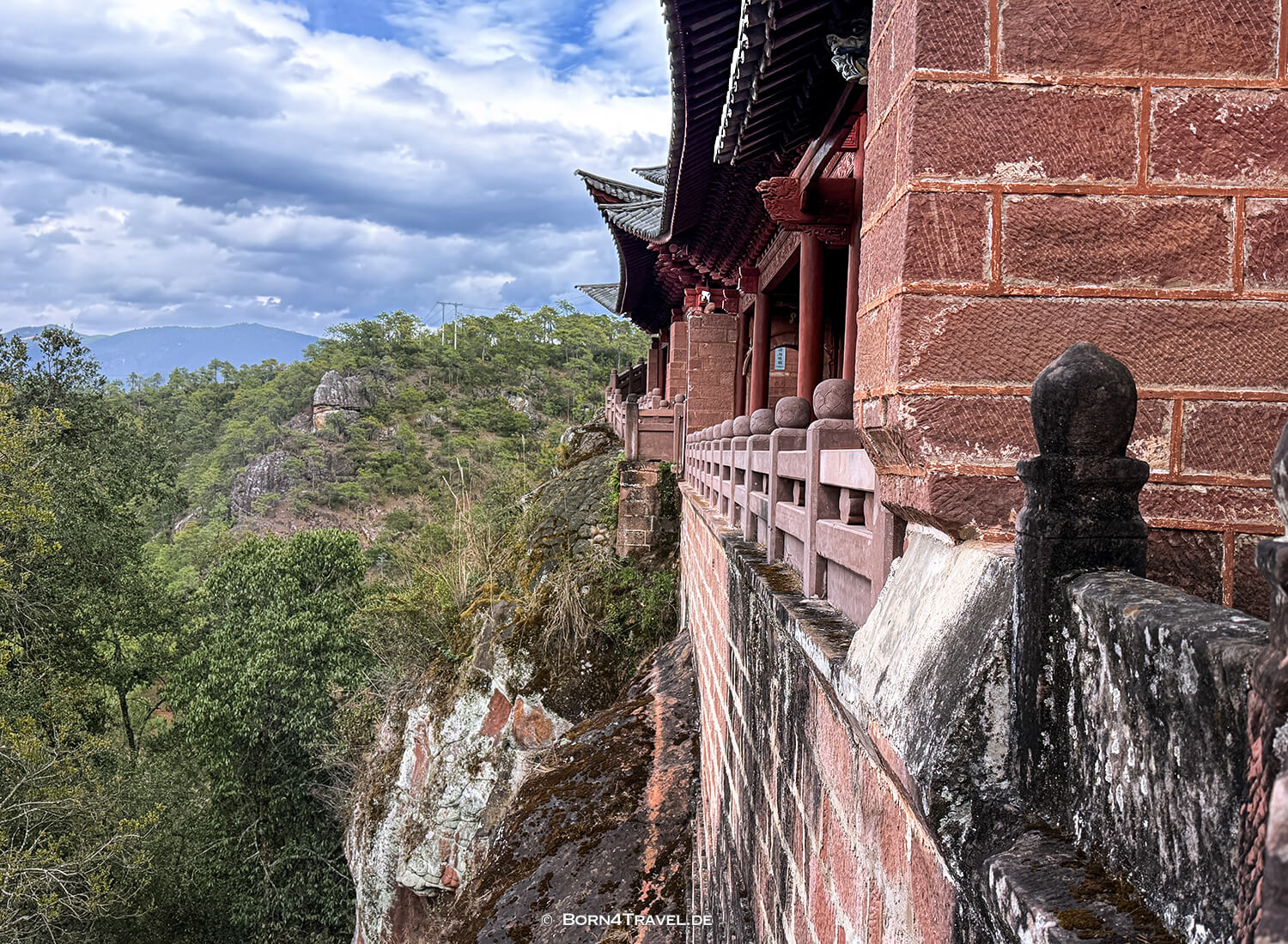 Shizongzhan Grottoes near Shaxi,China2026,born4travel.de Shizongzhan Grottoes near Shaxi,China2026,born4travel.de