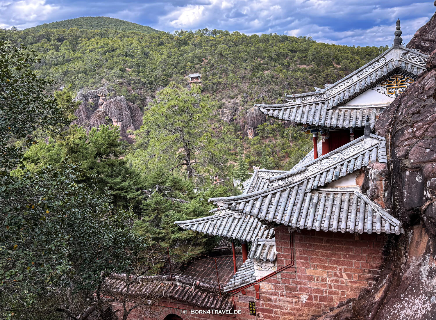 Shizongzhan Grottoes near Shaxi,China2026,born4travel.de Shizongzhan Grottoes near Shaxi,China2026,born4travel.de