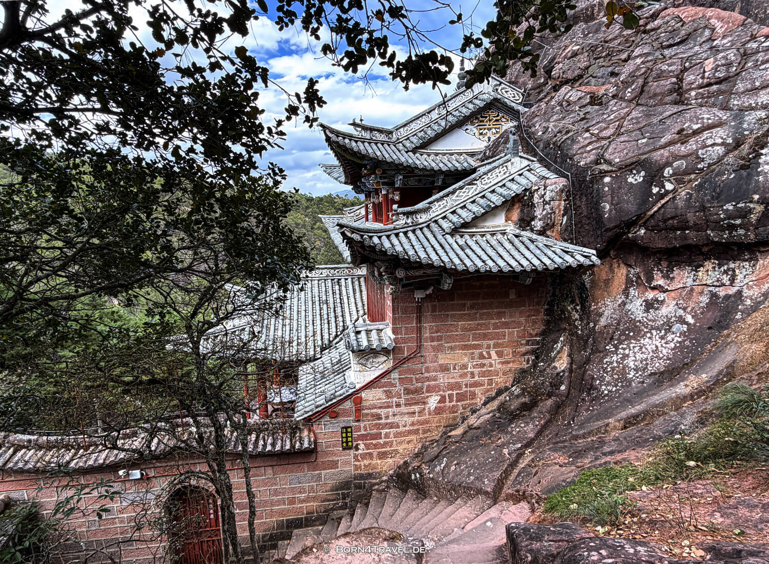 Shizongzhan Grottoes near Shaxi,China2026,born4travel.de Shizongzhan Grottoes near Shaxi,China2026,born4travel.de