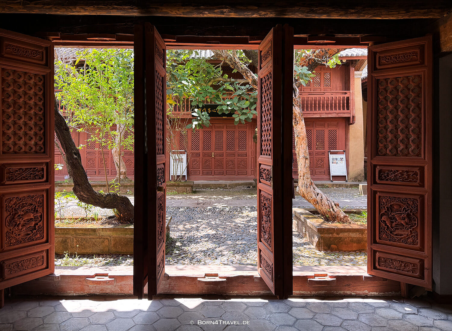 Xingjiao-Tempel Shaxi,China2026,born4travel.de