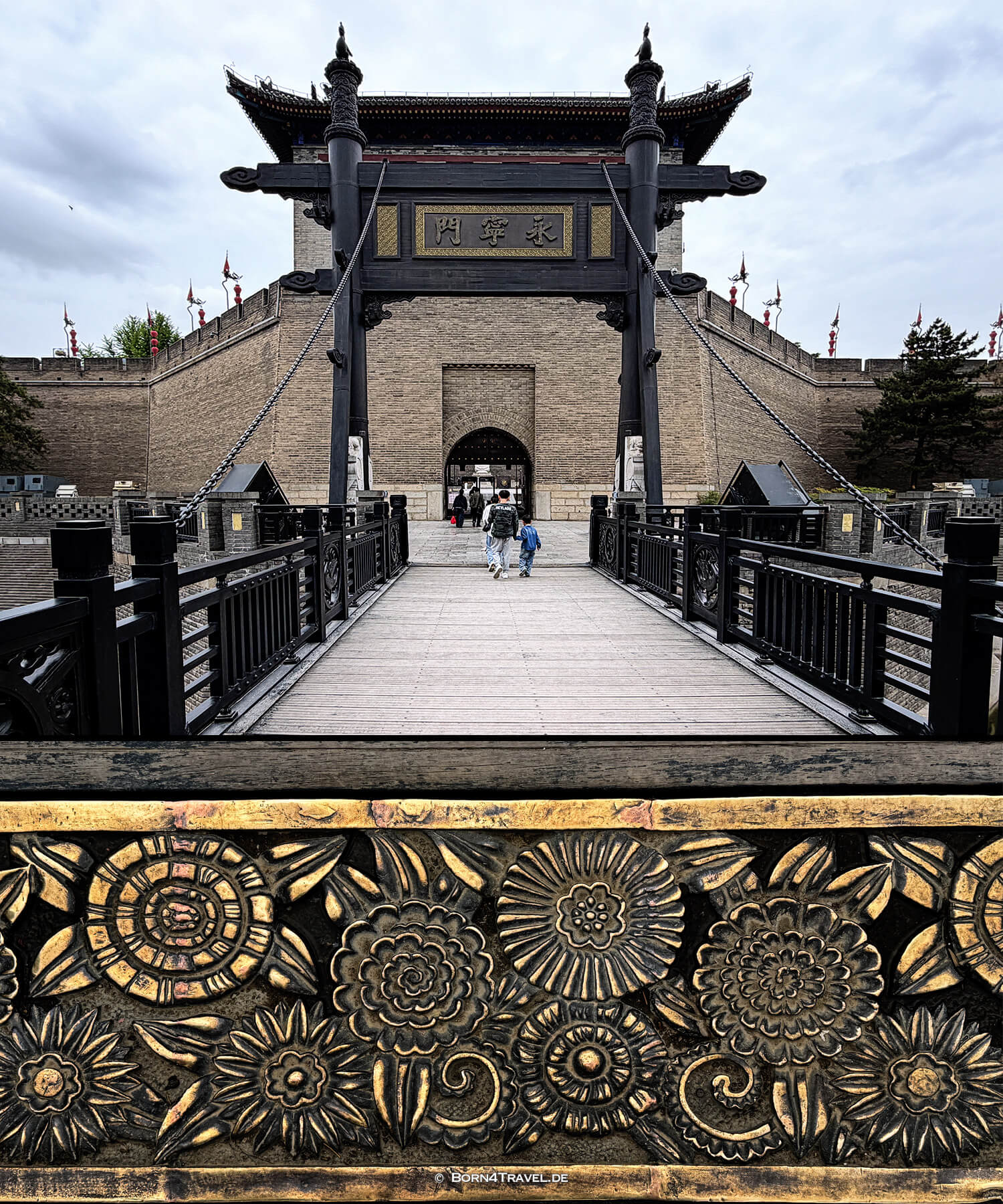 City Wall Xi'an,China2026,born4travel.de City Wall Xi'an,China2026,born4travel.de