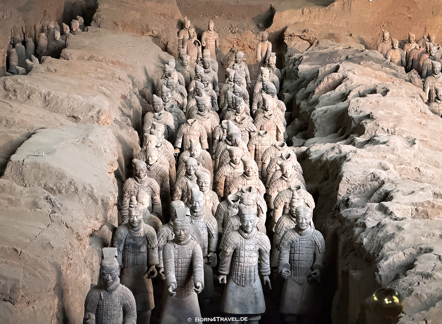 Terracotta Army – Mausoleum of the First Qin Emperor, Xi'an,China2026,born4travel.de Terracotta Army – Mausoleum of the First Qin Emperor, Xi'an,China2026,born4travel.de