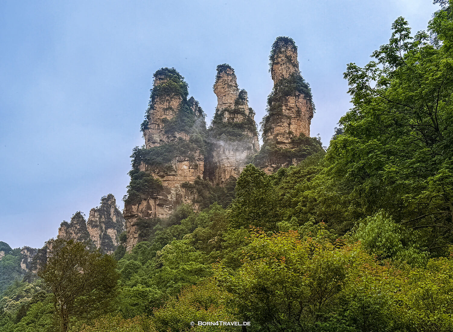 Suoxiyu Scenic Area,Zhangjiajie National Forest Park,China2026,born4travel.de Suoxiyu Scenic Area,Zhangjiajie National Forest Park,China2026,born4travel.de