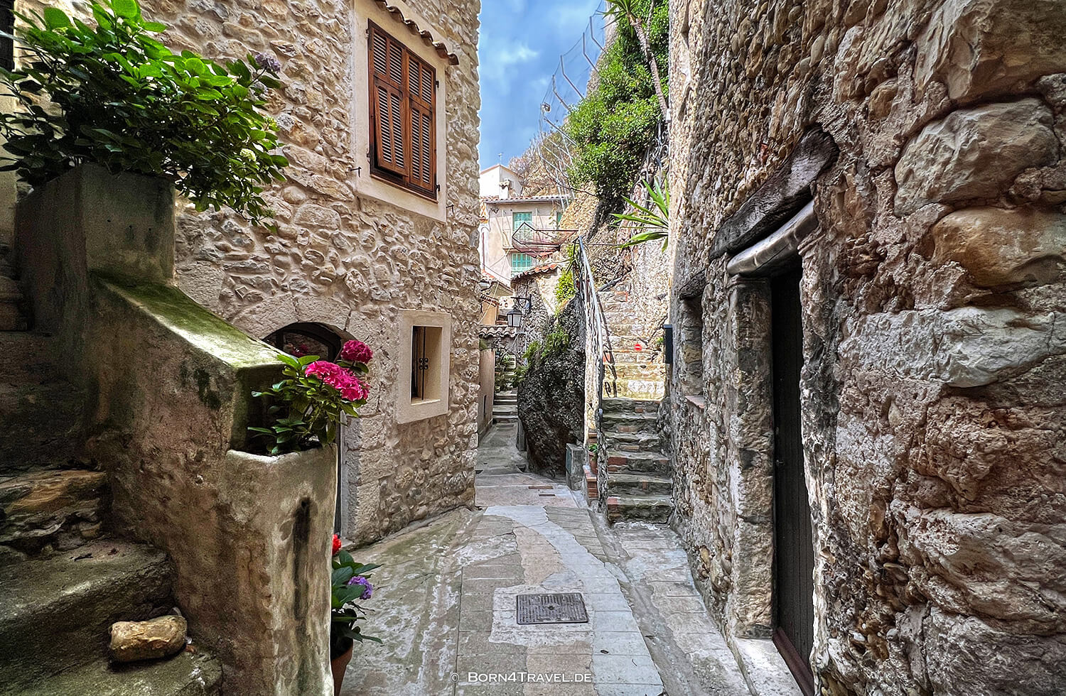 Roquebrune - Cap-Martin,Côte d'Azur,Frankreich,born4travel.de Roquebrune - Cap-Martin,Côte d'Azur,Frankreich,born4travel.de