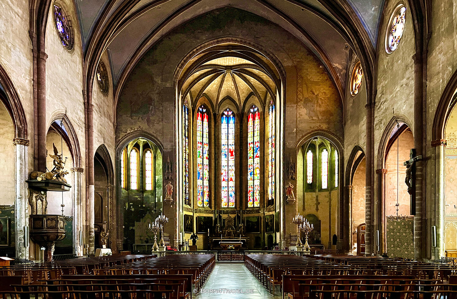 Église Saint-Vincent in Carcasonne, Frankreich, born4travel.de