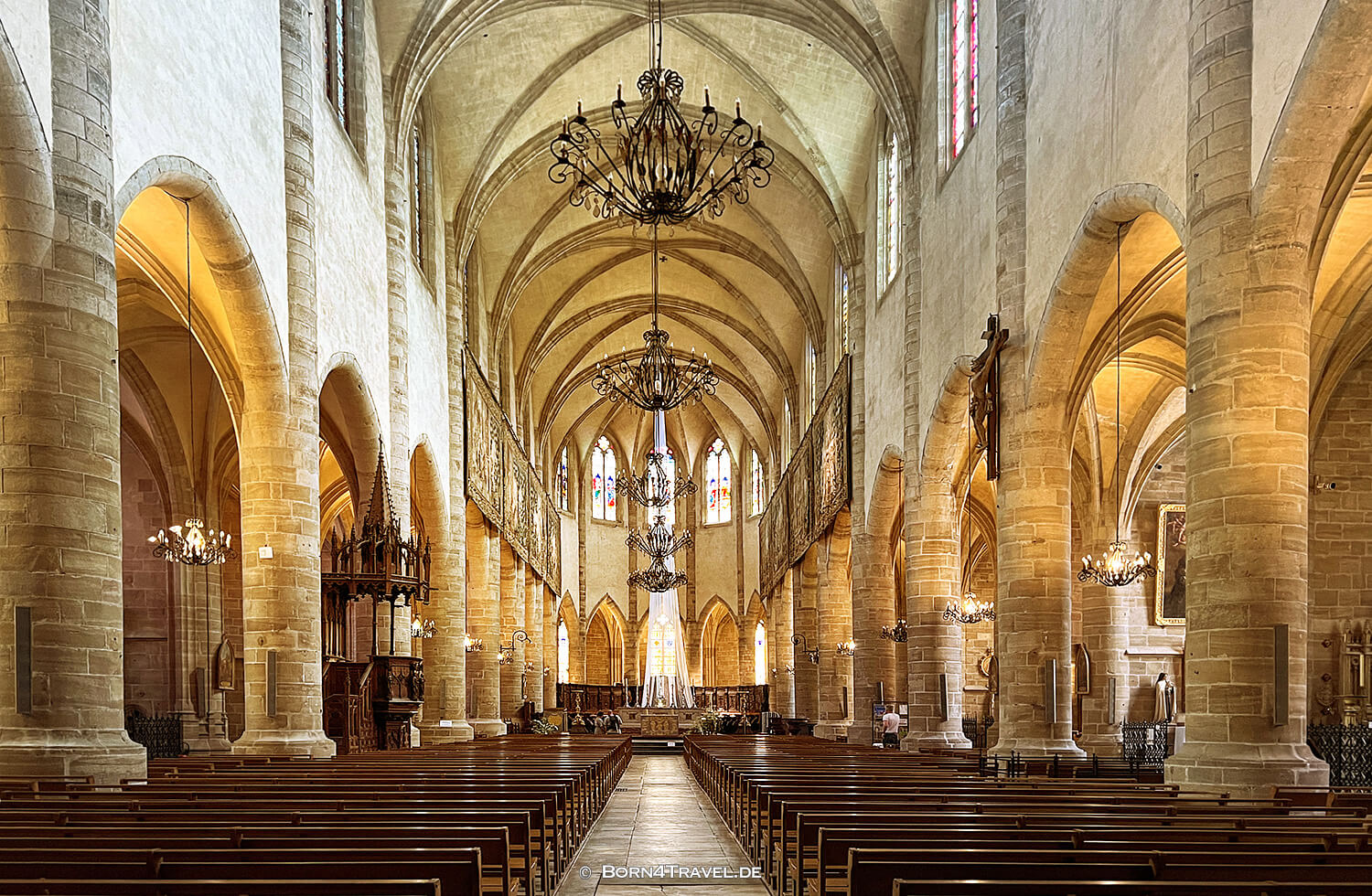 Mende,Notre Dame,Frankreich,born4travel.de Mende,Notre Dame,Frankreich,born4travel.de