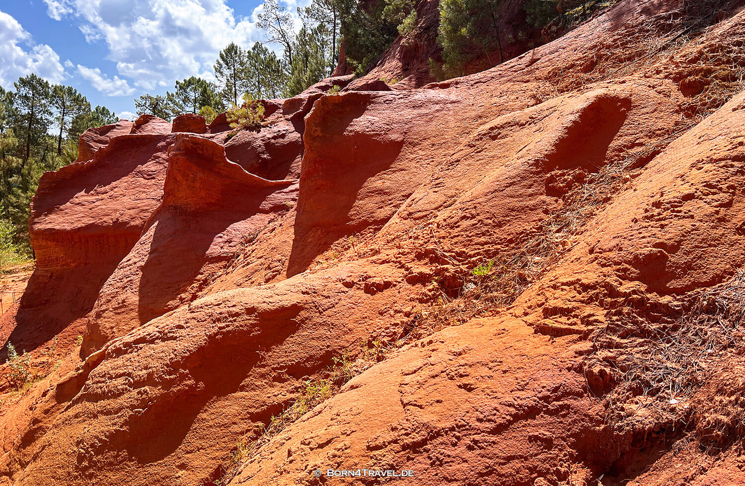 Le Sentier des Ocres near Roussillon,Provence,Frankreich,born4travel.de