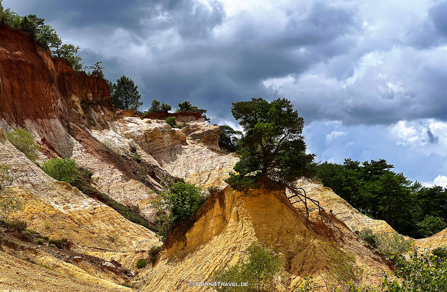 Colorado de l'ocre.Provence Frankreich,born4travel.de