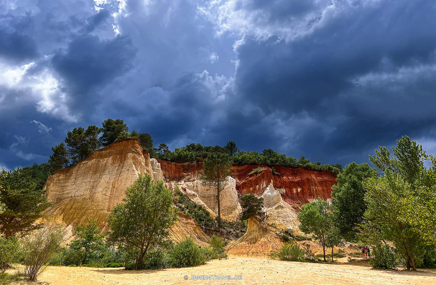 Colorado de l'ocre.Provence Frankreich,born4travel.de