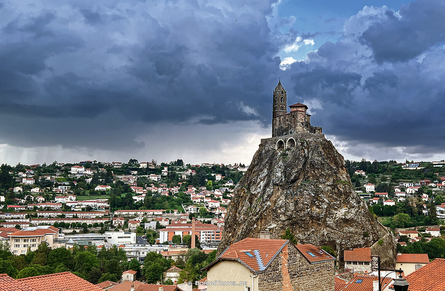 Saint-Michel-Kapelle,La Puy-en-Velay,Frankreich,born4travel.de