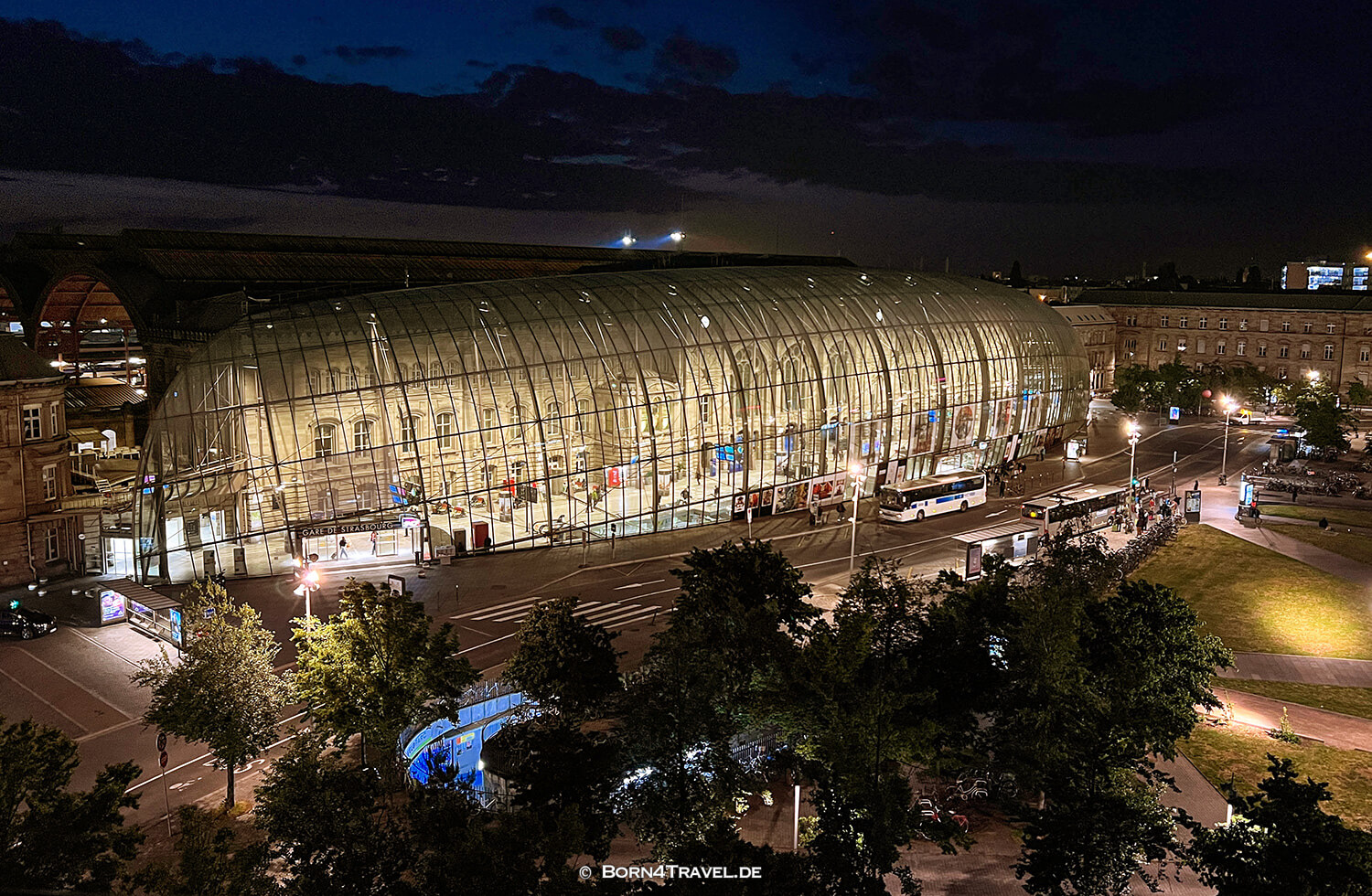 Gare de Strasbourg-Ville in strasbourg,born4travel.de