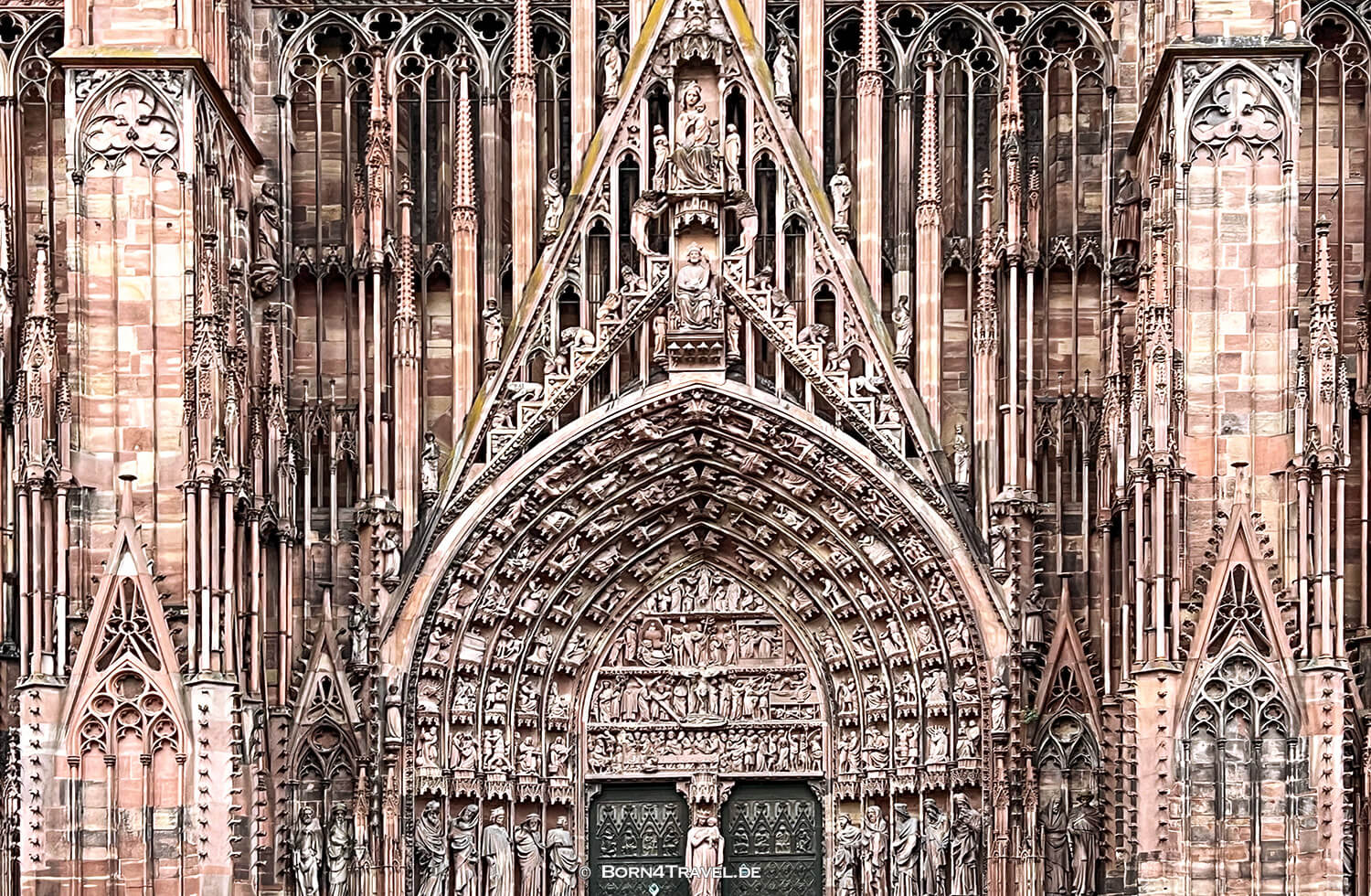 Cathédrale Strasbourg - Saint-Michel in strasbourg,born4travel.de