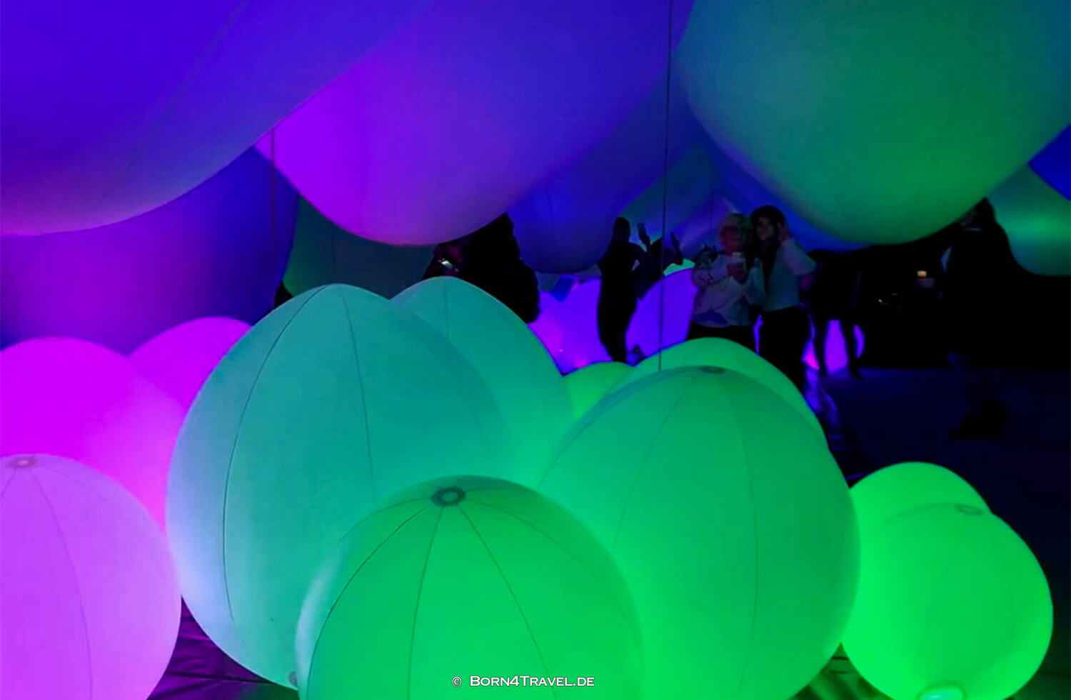 TeamLab Tokyo 2019,born4travel.de