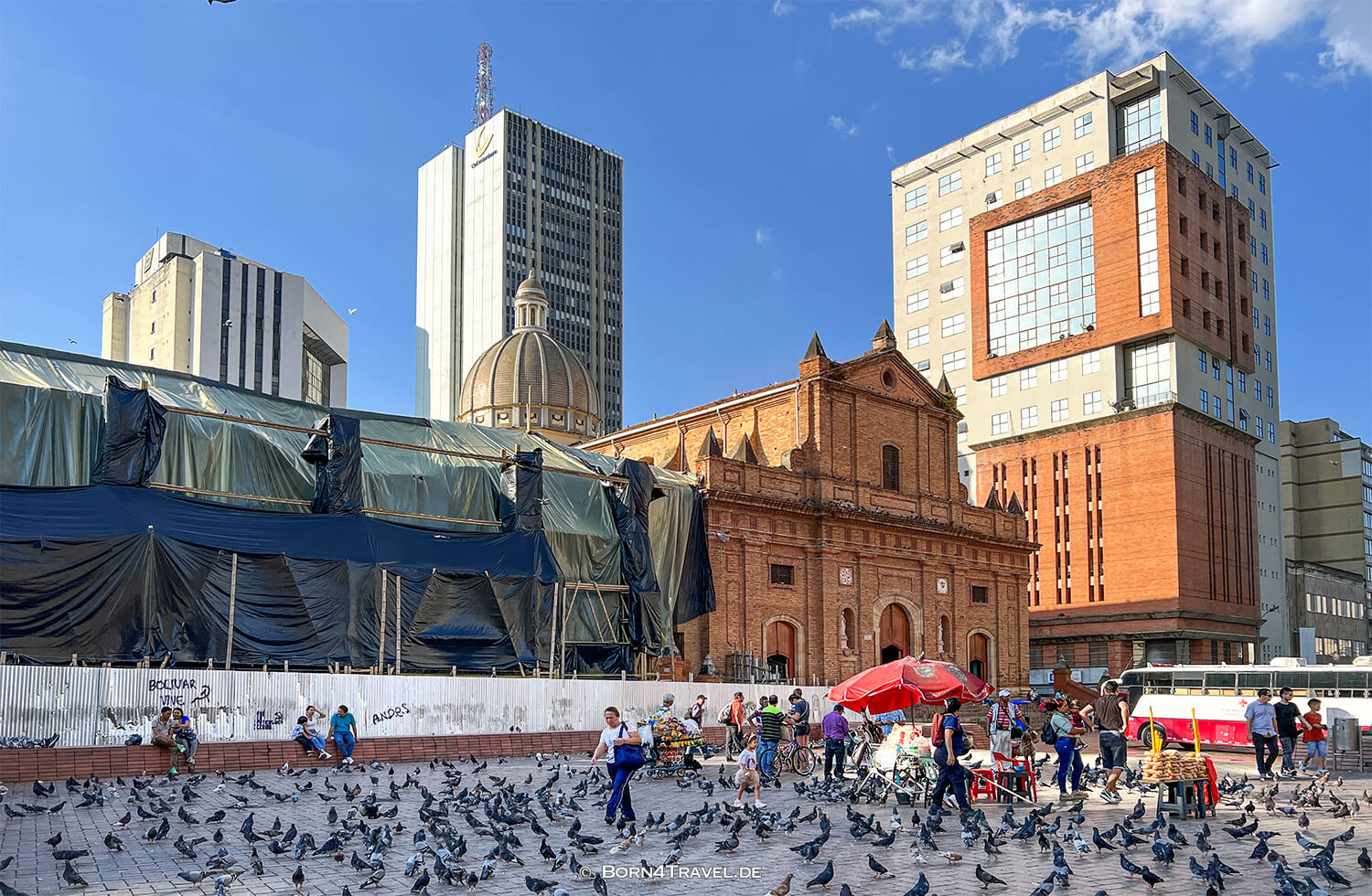 Iglesia de San Francisco,Plazoleta de San Francisco,Cali in Kolumbien,born4travel.de,born4travel.de