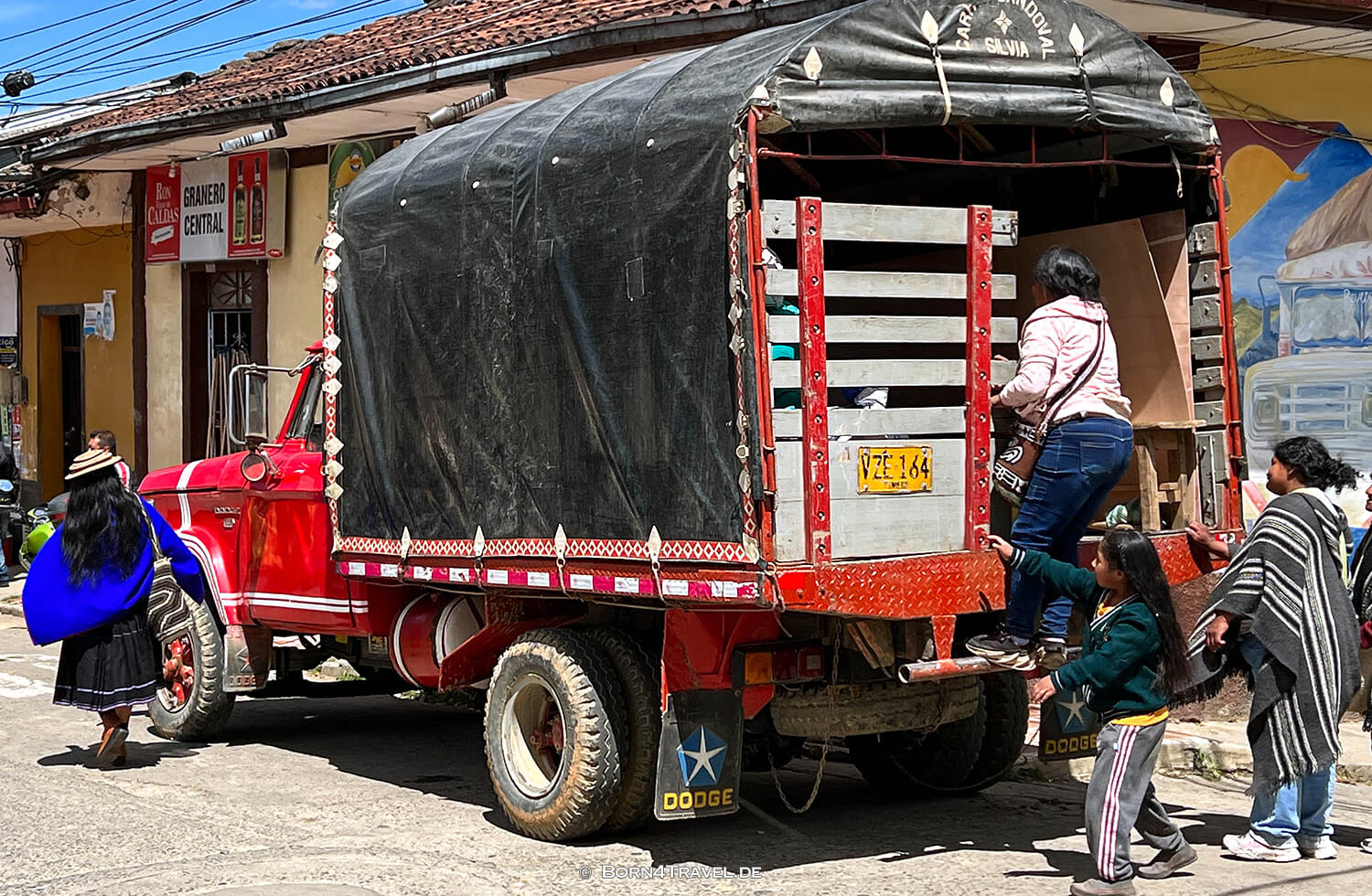 Guambianos in Silvia in Kolumbien,born4travel.de,born4travel.de