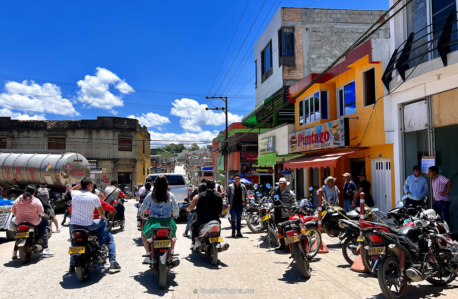 Salto de Bordones near San Agustín,Huila,Kolumbien,born4travel.de