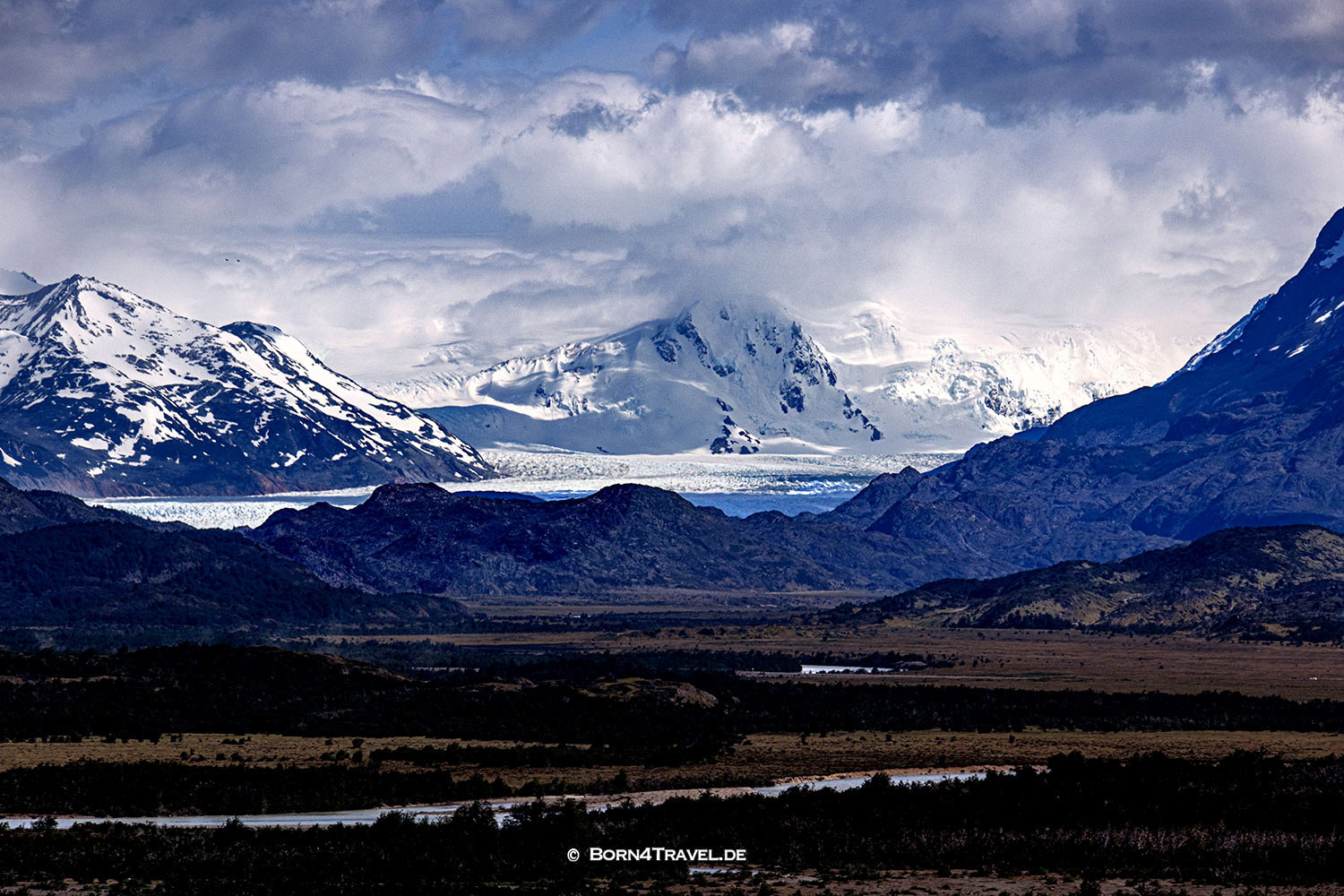 Torres del Paine,Chile,Patagonia,born4travel.de Torres del Paine,Chile,Patagonia,born4travel.de