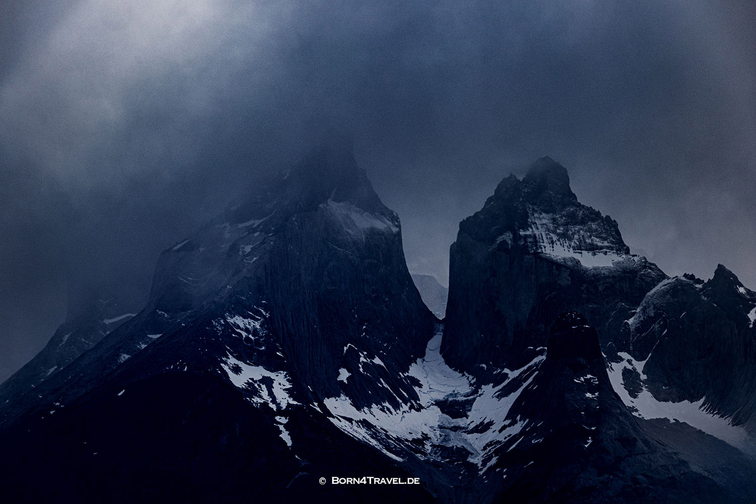 Mirador Los Andes,Torres del Paine,Chile,Patagonia,born4travel.de Mirador Los Andes,Torres del Paine,Chile,Patagonia,born4travel.de