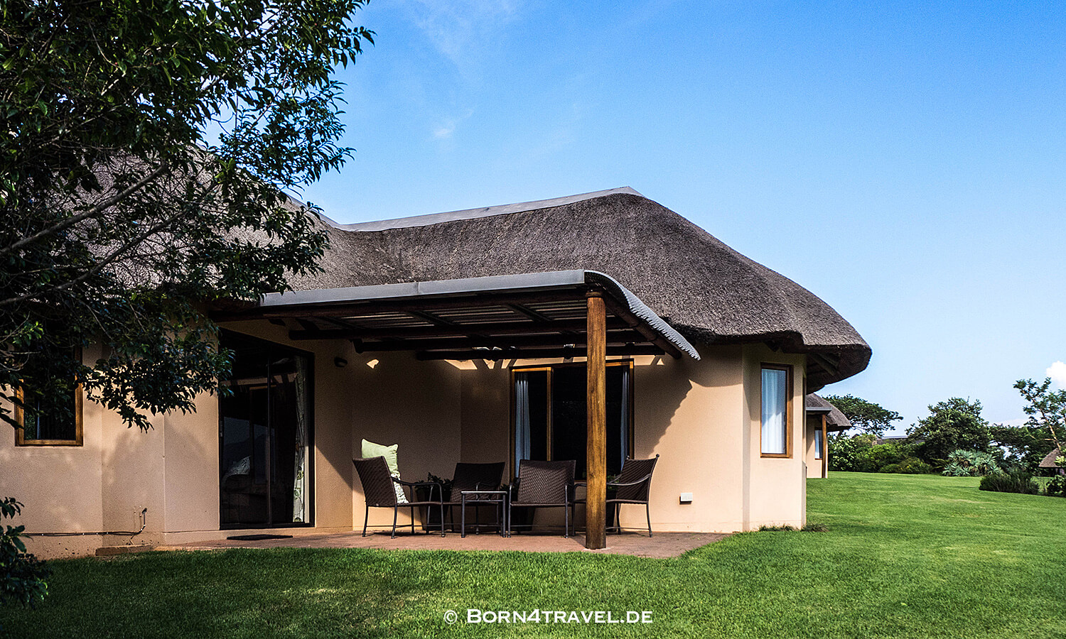 Chalet 10, Amphitheater,Montusi Mountain Lodge,Kwazulu Natal,Maloti Drakensberge Park,Südafrika,born4travel.de Chalet 10, Amphitheater,Montusi Mountain Lodge,Kwazulu Natal,Maloti Drakensberge Park,Südafrika,born4travel.de