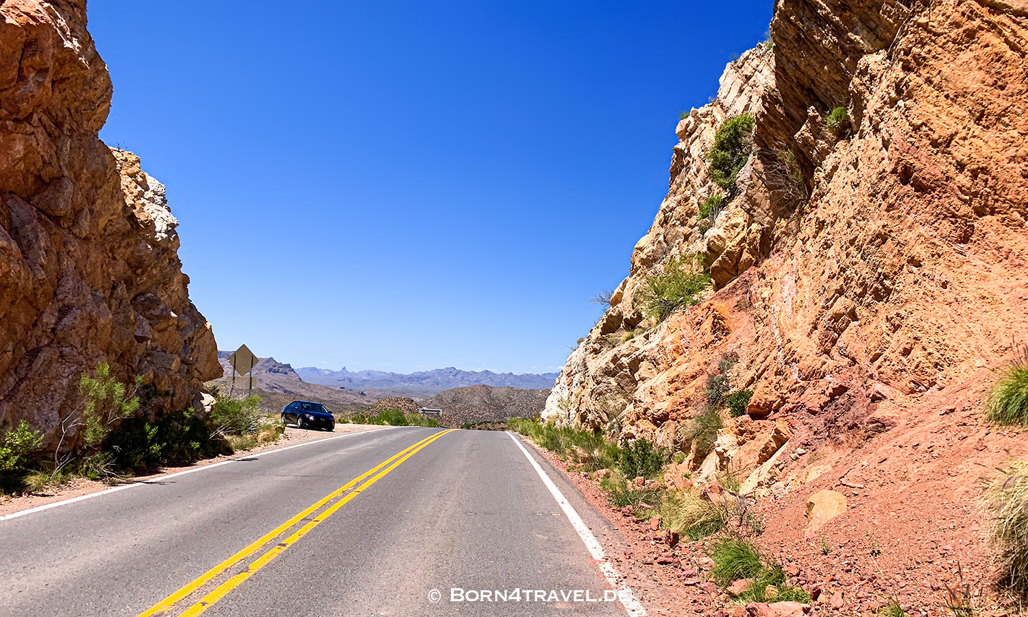 Auf der AZ-77 bei Kearny,Arizona,USA,born4travel.de