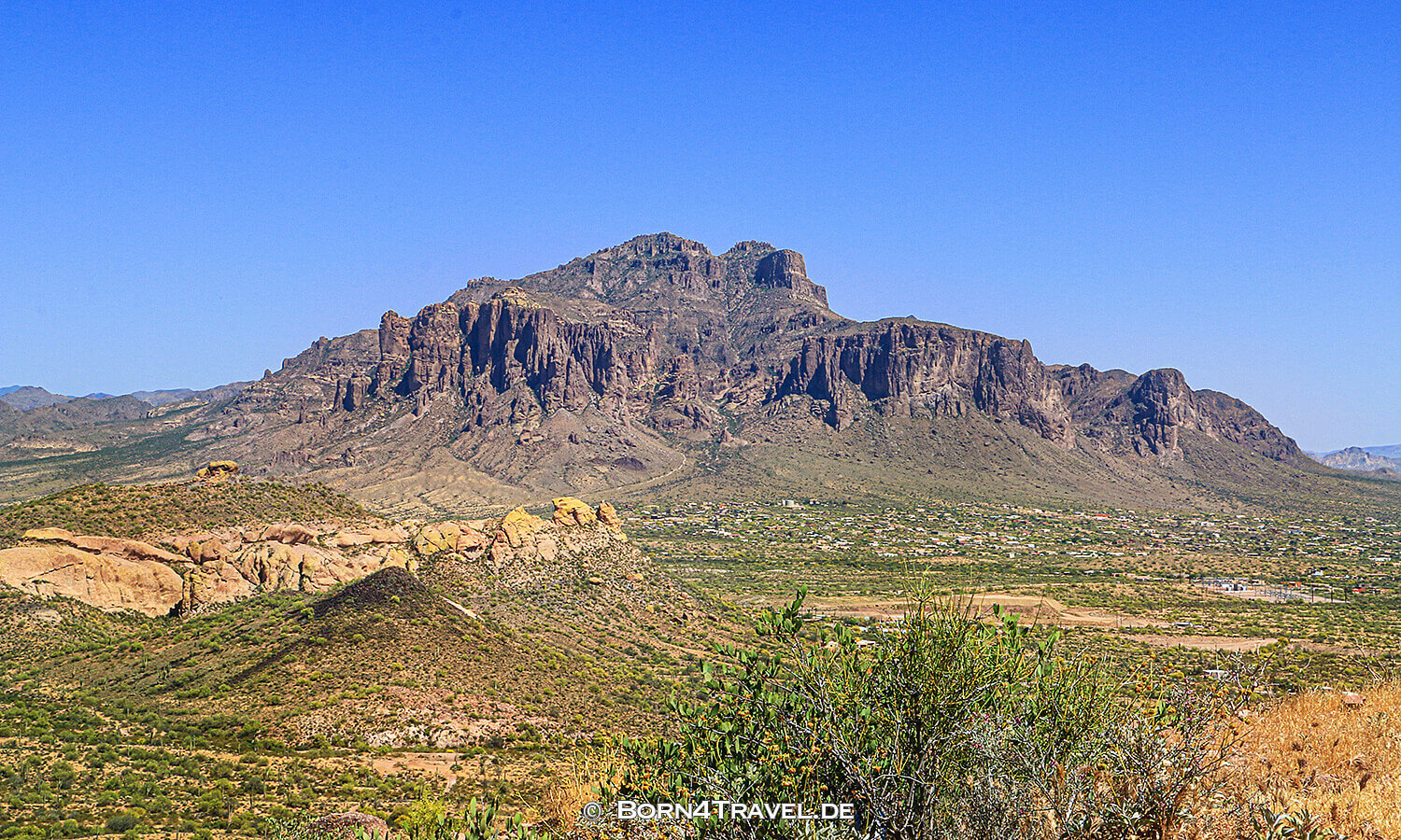 4x4wd drive in bulldog canyon in arizona near phoenix,usa,born4travel.de