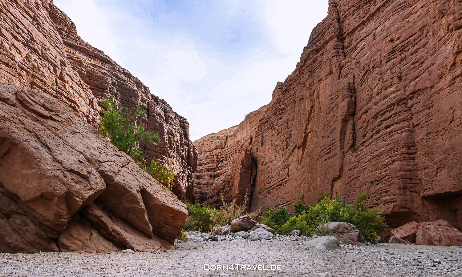LADDER CANYON SLOT IN PAINTED CANYON - MECCA,Coachella Valley,California,USA,born4travel.de