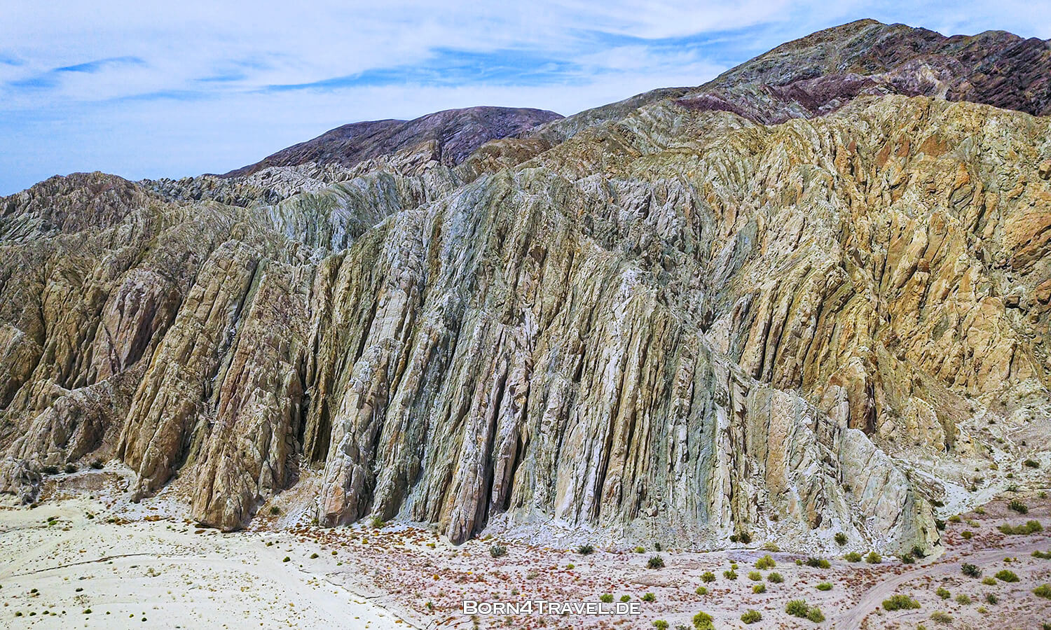 LADDER CANYON SLOT IN PAINTED CANYON - MECCA,Coachella Valley,California,USA,born4travel.de