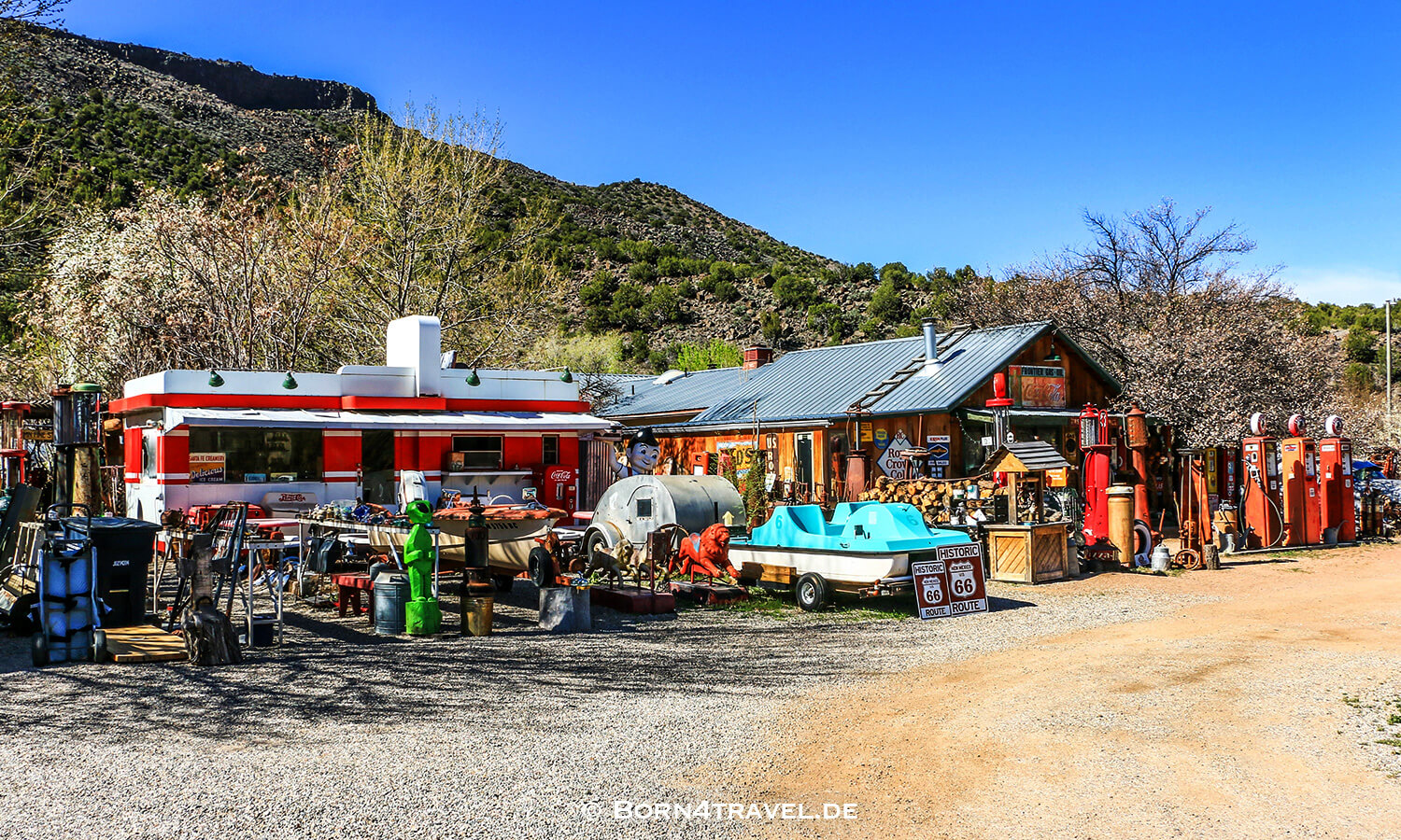 Classical Gas Museum, Embudo,New Mexico,USA,born4travel.de