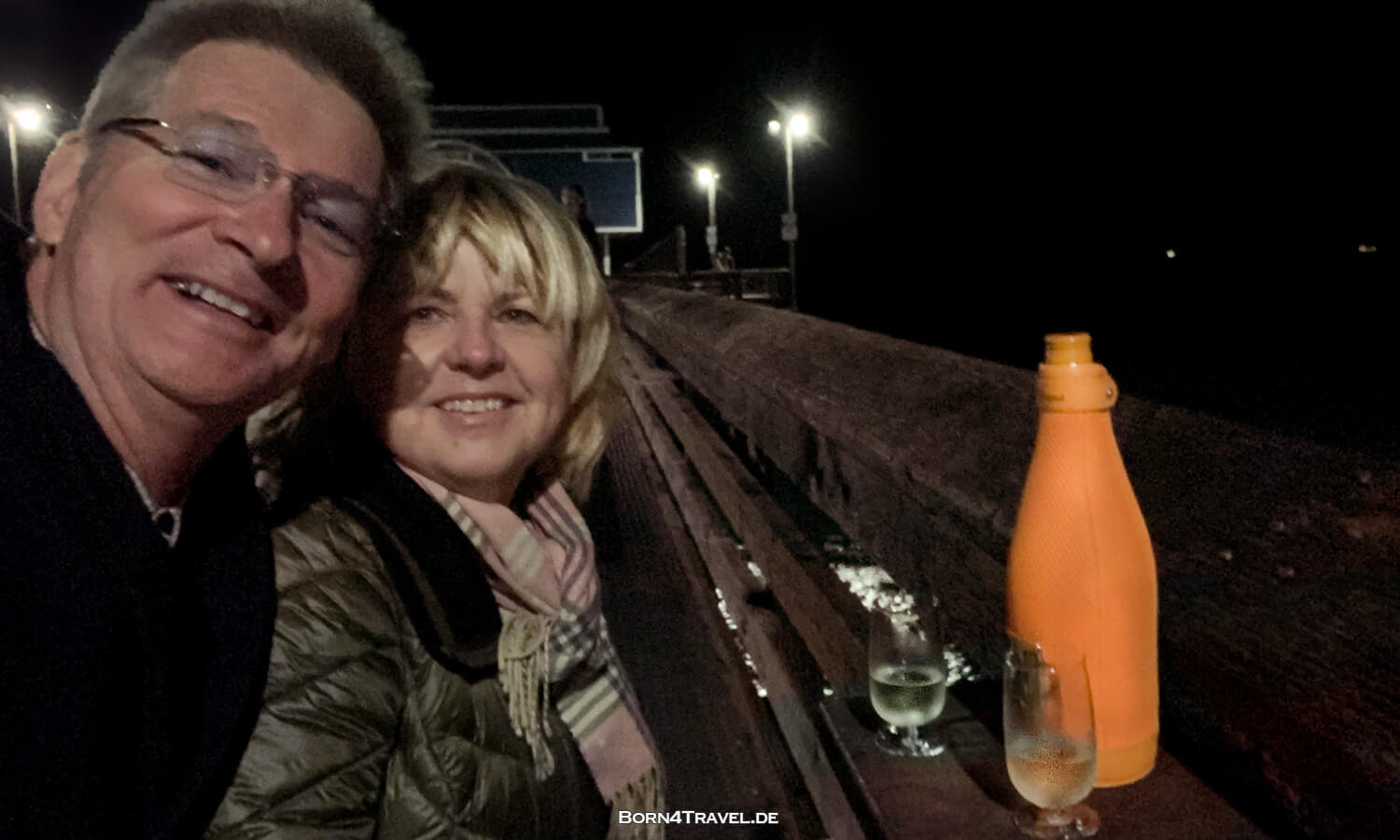 Silvester, New Years Eve in Newport Beach Pier by night,Colifornia,born4travel.de