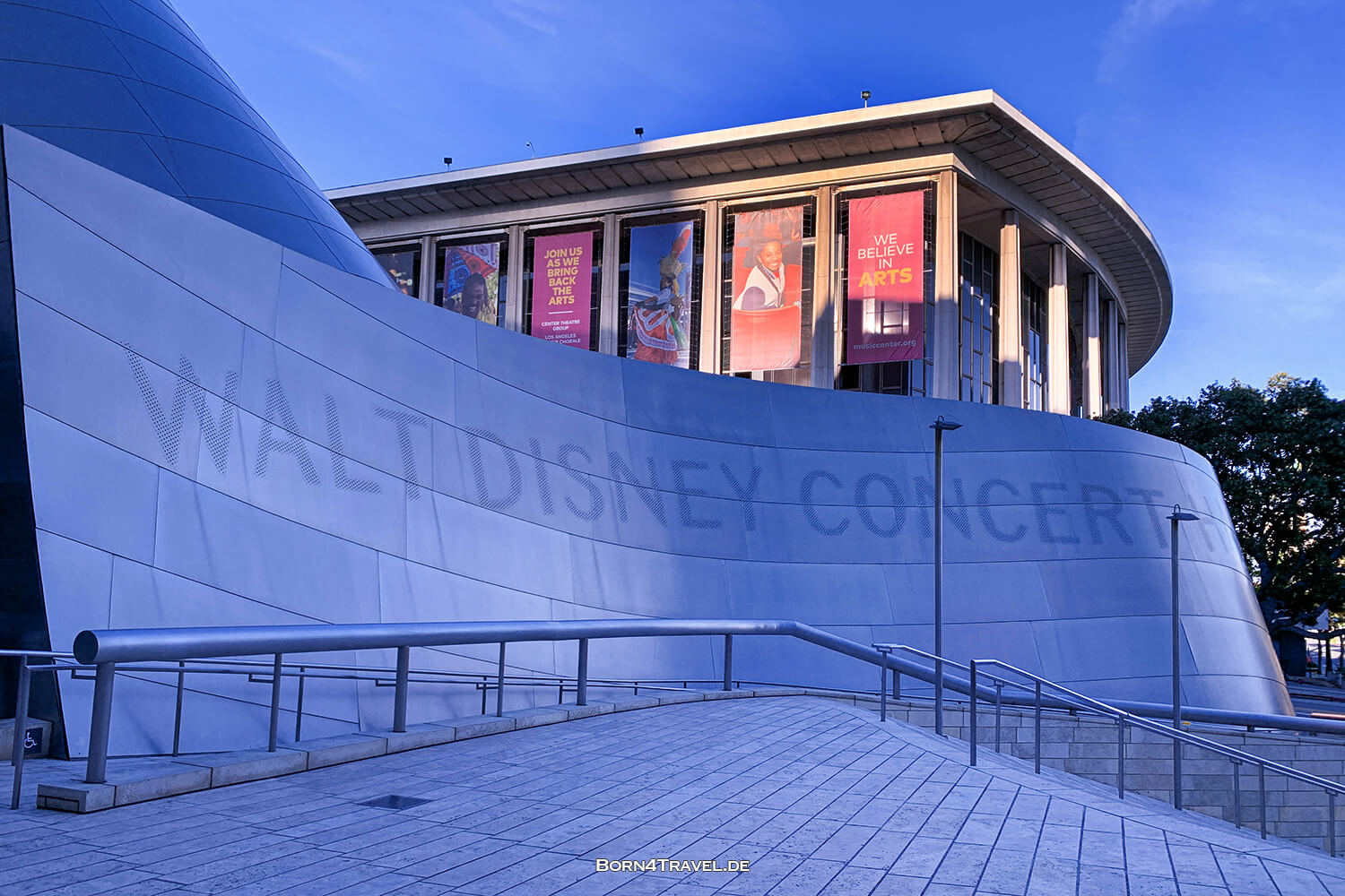 Walt Disney Concert Hall in Los Angeles,California,born4travel.de