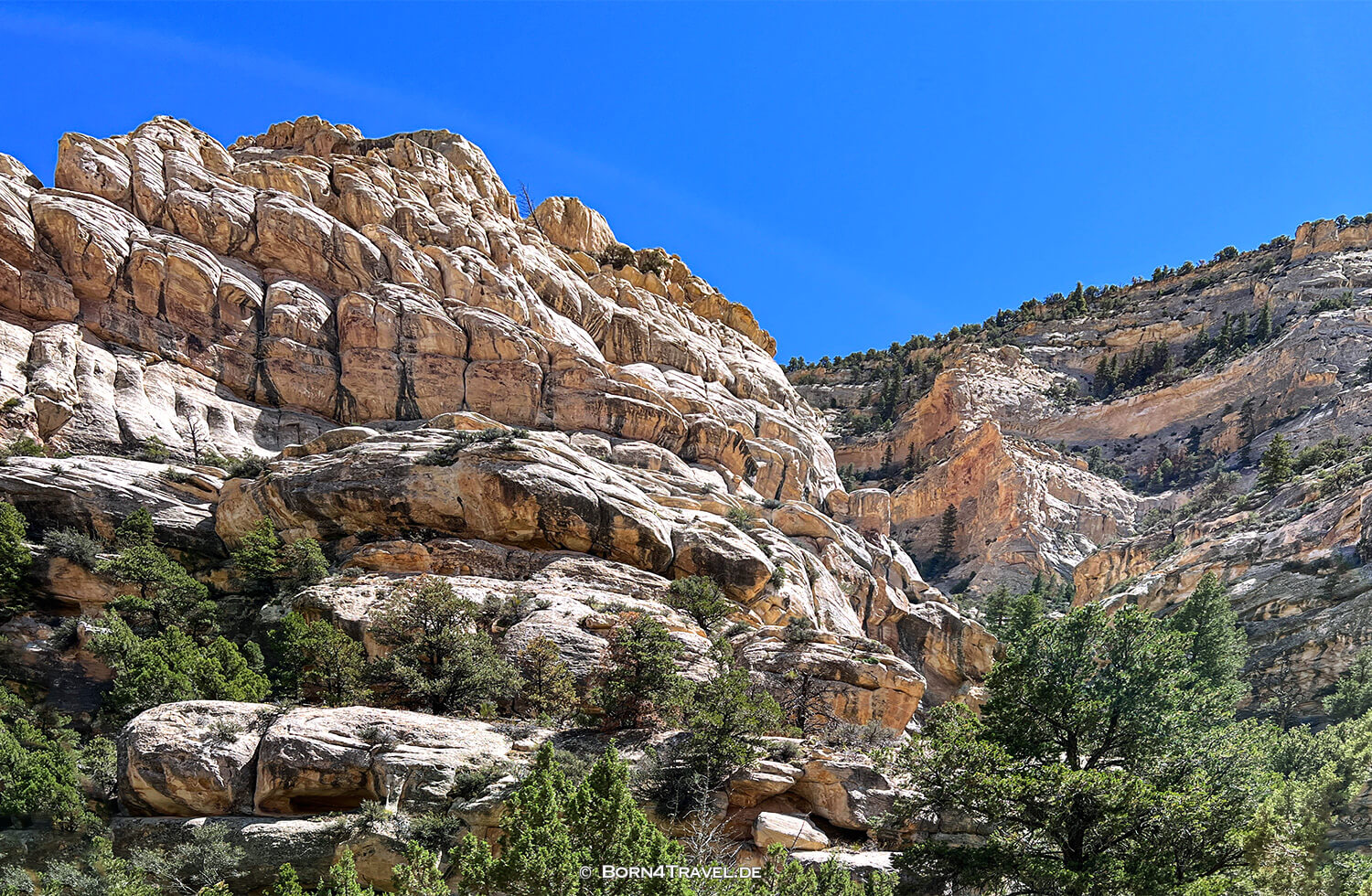 Echo Park Road,Dinosaur NM,Colorado 2022,born4travel.de Echo Park Road,Dinosaur NM,Colorado 2022,born4travel.de