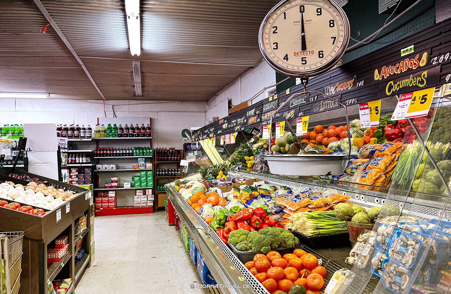 Family Market in Naturita,Colorado 2022,born4travel.de
