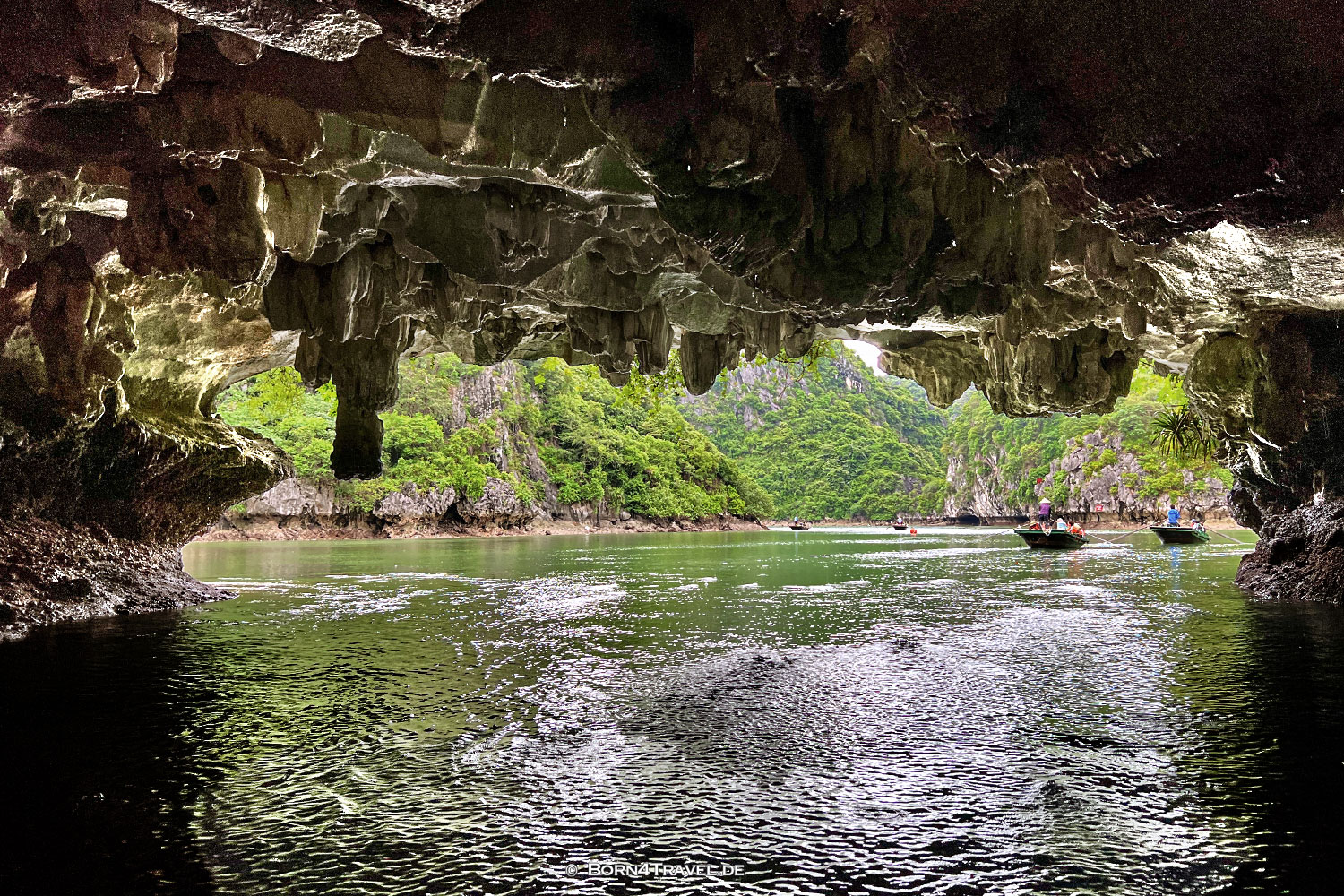 Elite of the Seas,Halong,Vietnam,born4travel.de